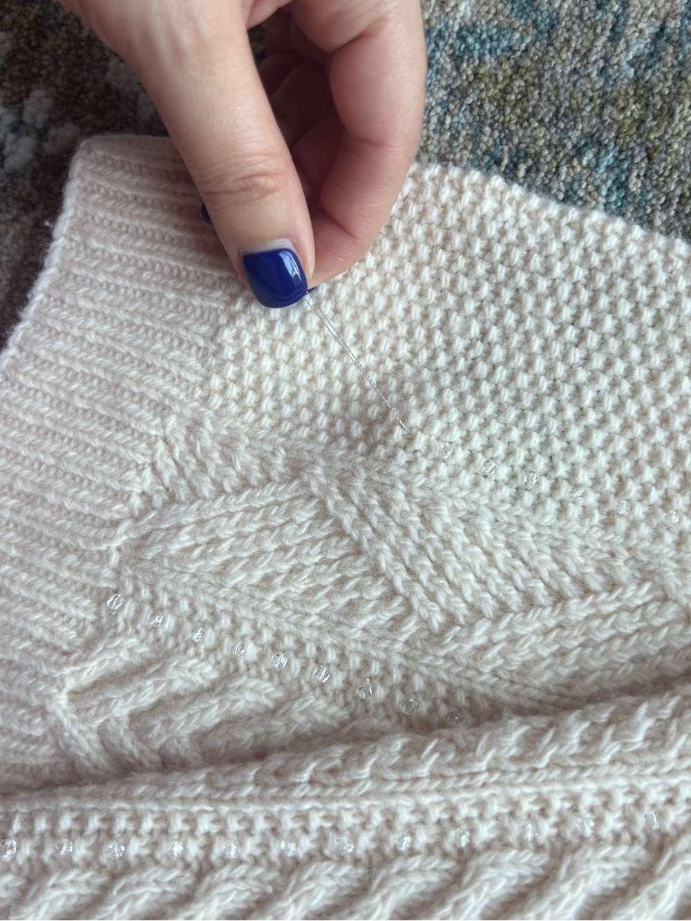 Ralph Lauren Cream Cable-Knit V-Neck Sweater - Picture 6 of 7